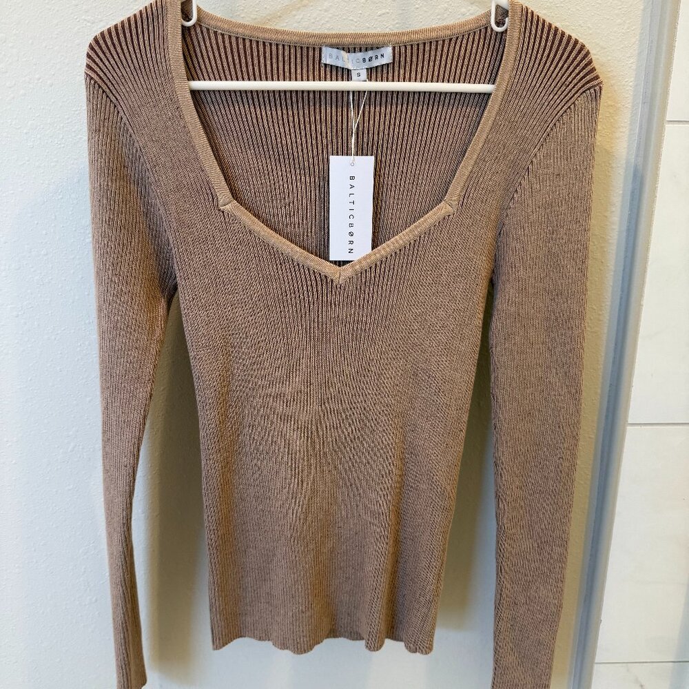 Maria Sweetheart Ribbed Top
